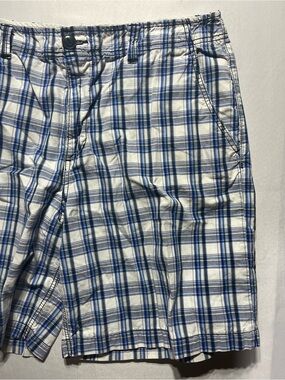 VTG Foot Locker Men’s 36 Cotton Blue/White Plaid Flat Front Chino Bermuda Shorts